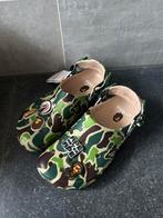 Bape x crocs classic clog maat 43/44, Kleding | Heren, Schoenen, Sandalen, Nieuw, Ophalen of Verzenden, Overige kleuren