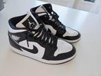 Nike Air Jordan maat 40, Nike Air Jordan, Zwart, Ophalen of Verzenden, Sneakers of Gympen