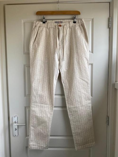 Nieuwe broek van North84 zand gestreept maat 32/32, Kleding | Heren, Broeken en Pantalons, Nieuw, Beige, Ophalen of Verzenden