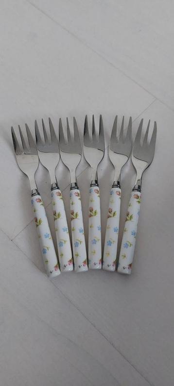 6 Douwe Egberts Taartvorkjes beschikbaar voor biedingen