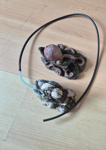 Aquarium decoratie beschikbaar voor biedingen