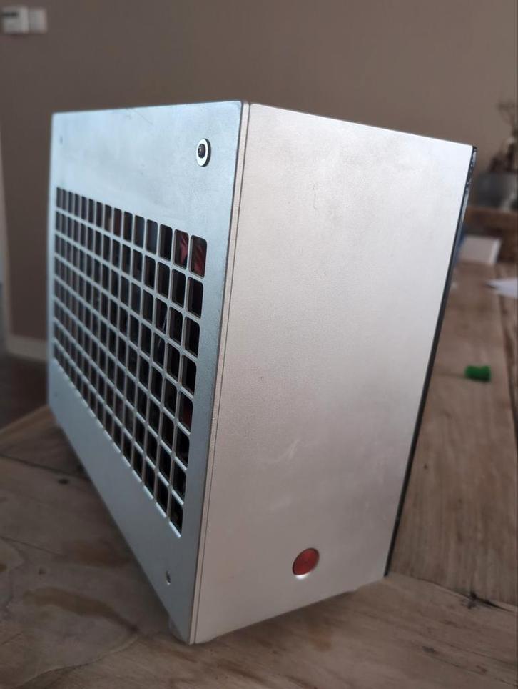 Snelle & Compacte Game PC * i5 9600k * GTX 1660 Super * SSD, Computers en Software, Desktop Pc's, Zo goed als nieuw, 3 tot 4 Ghz