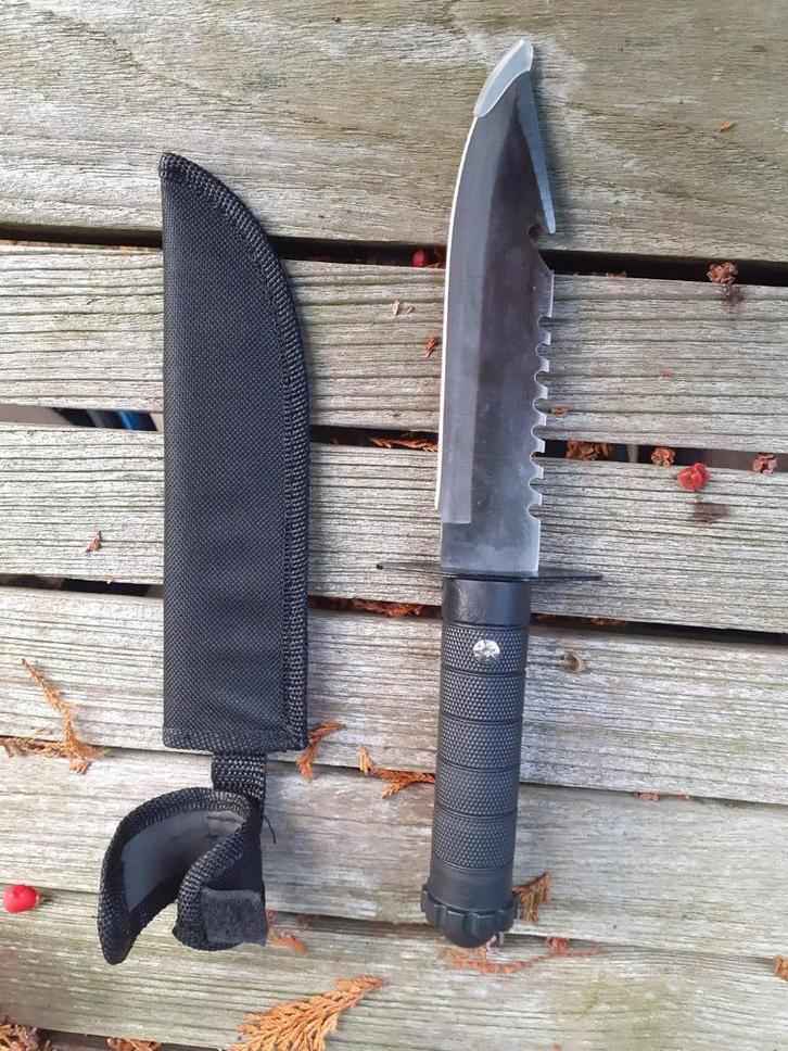 Robuuste Dolk met Zwart Lemmet & Etui, Verzamelen, Overige Verzamelen, Nieuw, Ophalen of Verzenden