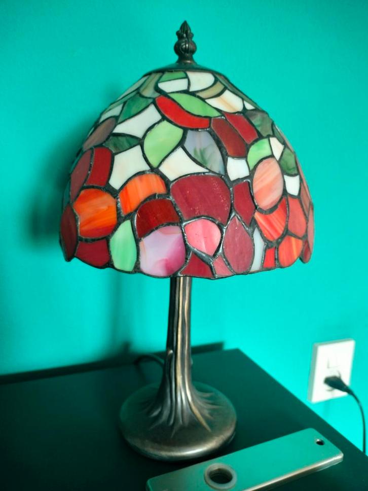Tiffany Tafellamp - Prachtige Sfeerverlichting, Antiek en Kunst, Antiek | Lampen, Ophalen of Verzenden