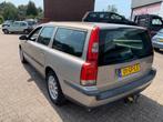 Volvo V70 2.5 D / Comfort Line / Leder / Airco / Cruisecontr, Auto's, 15 km/l, Beige, 179 €/maand, Beige