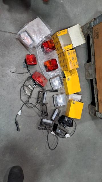 Div verlichting  beschikbaar voor biedingen