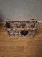 Krantenbak riet, Ophalen, Gebruikt