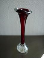Aseda - Bone vaas - Kristal - Zweden jaren 60/69 donkerrood, Antiek en Kunst, Antiek | Glas en Kristal, Ophalen of Verzenden