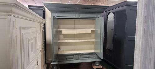 Broodkasten, buffetkasten kamerkasten buffetkasten wandkast, Huis en Inrichting, Kasten | Buffetkasten, Zo goed als nieuw, 200 cm of meer