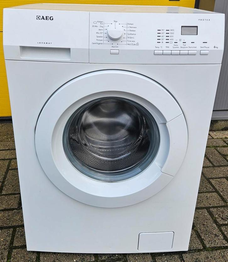 Zeer nette wasmachine AEG
L60460FL. 6kg, A++ zuinig!, Witgoed en Apparatuur, Wasmachines, Ophalen of Verzenden