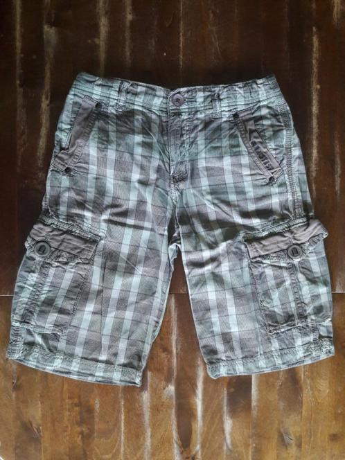 Protest korte broek / short in maat 152 voor jongen, Kinderen en Baby's, Kinderkleding | Maat 152, Zo goed als nieuw, Jongen, Broek