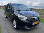 Dacia Lodgy 1.2 TCe Prestige 5p. Airco/Navi/PDC/ 1e EIGENAAR, Auto's, Voorwielaandrijving, Euro 5, Stof, Gebruikt