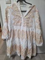 Bisou's Project jurk met borduursel - maat M, Kleding | Dames, Jurken, Maat 38/40 (M), Wit, Ophalen of Verzenden, Bisou's Project
