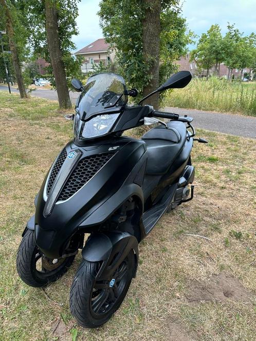 Mooie MP3 Piaggio Yourban LT te koop met autorijbewijs motor, Fietsen en Brommers, Scooters | Piaggio, Ophalen