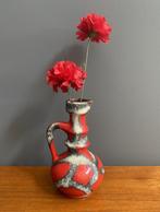 70 jaren D 4 APARTE JOPEKO vaas met hoge hals oor rood lava, Gebruikt, Aardewerk of Porselein, Ophalen of Verzenden, Minder dan 50 cm