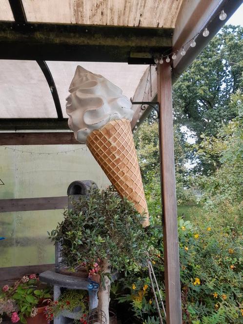 Ijshoorn softijs beeld horecabeeld stoepreclame, Verzamelen, Overige Verzamelen, Gebruikt, Ophalen