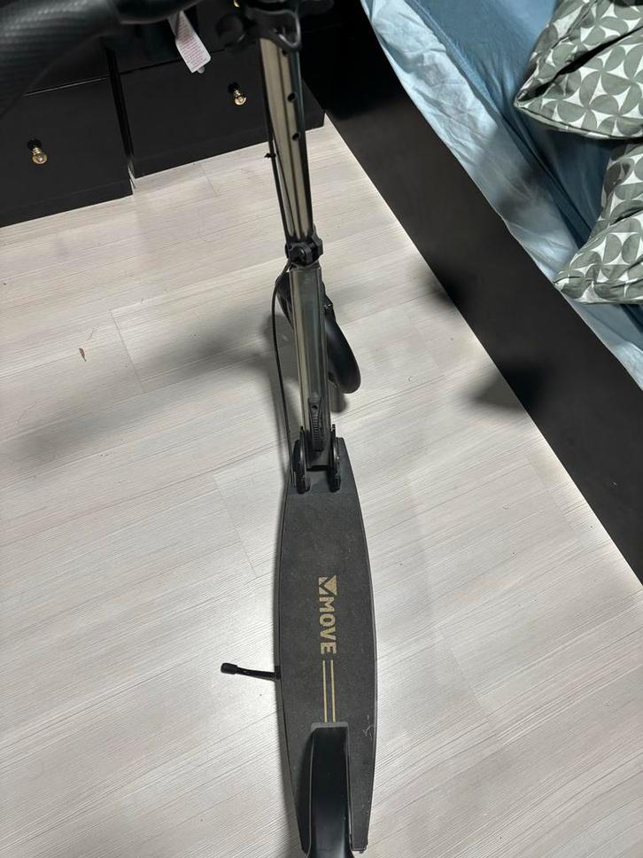 Step - MOVE, Fietsen en Brommers, Steps, Gebruikt, Gewone step, Ophalen