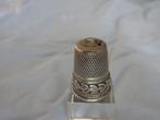 Vingerhoed in zilver - Biedermeier - 1e helft 20e eeuw., Antiek en Kunst, Ophalen of Verzenden, Zilver