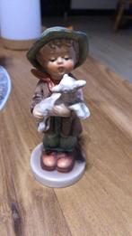 Goebel Beeldje - Jongen met Lam, Ophalen of Verzenden, Zo goed als nieuw, Hummel