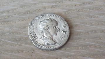 Romeinse zilveren munt 2/e - 4/e eeuw na chr /bodemvondst beschikbaar voor biedingen