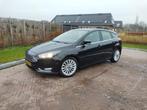 Ford Focus 1.0 Ecoboost 92KW 5D 2015 Zwart (inruiler), Auto's, Ford, 65 €/maand, 125 pk, Met garantie (alle), Zwart