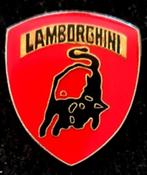 Lamborghini pin- oranjerood epoxy, Verzamelen, Speldjes, Pins en Buttons, Verzenden, Nieuw, Transport, Speldje of Pin