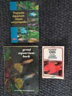 19 dierenboeken (vissen, encyclopedie, vogels, honden, bijen, Ophalen, Zo goed als nieuw, Overige diersoorten