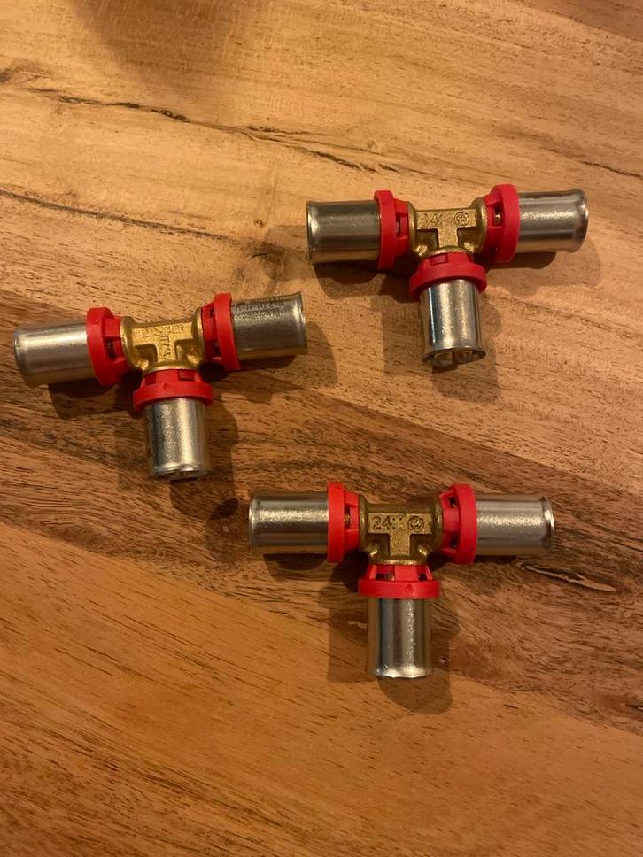 Bonfix T-stuk perskoppeling 16mm, Doe-het-zelf en Verbouw, Buizen en Afvoer, Nieuw, Bochten, Overige materialen, Minder dan 2 meter