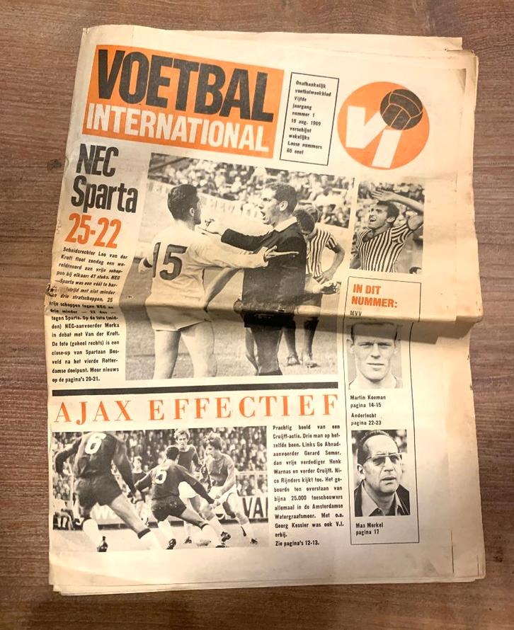Voetbal International VI Div. tijdschriften uit 1969 / €5,-, Verzamelen, Sportartikelen en Voetbal, Zo goed als nieuw, Boek of Tijdschrift