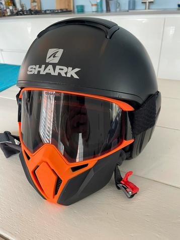 Shark helm maat XL beschikbaar voor biedingen