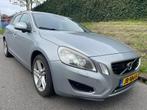 Volvo V60 2.4 D6 AWD Plug-In Hybrid Pure Limited Leder - nav, Automaat, Euro 5, Zwart, 1848 kg