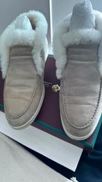 Loro piana instappers suede, Ophalen of Verzenden, Zo goed als nieuw, Instappers