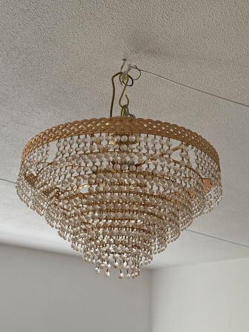 Kroonluchter beschikbaar voor biedingen