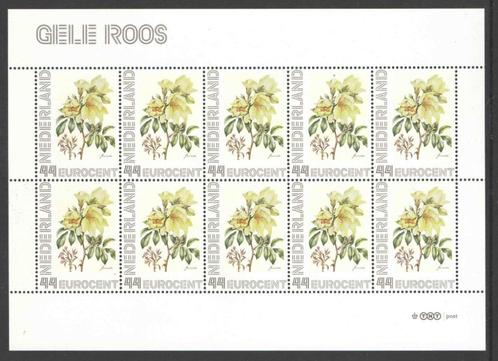 Bloemenpracht op postzegels: Gele Roos, Postzegels en Munten, Postzegels | Nederland, Postfris, Na 1940, Ophalen of Verzenden