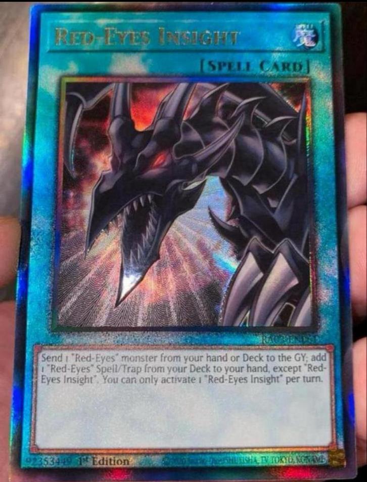 Yu-Gi-Oh! Red Eyes Insight RA03 1st Ed Collectors Rare M/NM, Hobby en Vrije tijd, Verzamelkaartspellen | Yu-gi-Oh!, Zo goed als nieuw