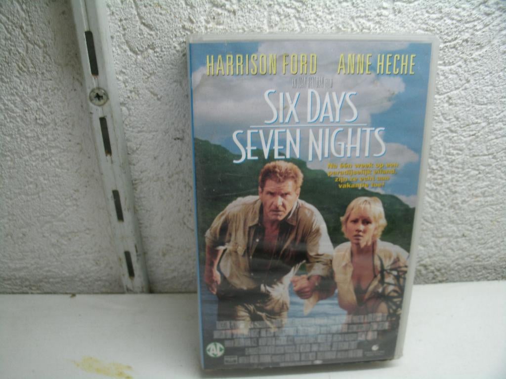 vhs 212b six days seven nights, Alle leeftijden, Ophalen of Verzenden, Gebruikt, Komedie