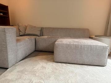 Mooie Hoekbank met hocker vt wonen beschikbaar voor biedingen