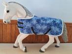 Schleich deken blauw paars, Ophalen of Verzenden, Zo goed als nieuw, Paard, Beeldje of Figuurtje
