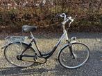 Raleigh damesfiets, Fietsen en Brommers, Fietsen | Dames | Damesfietsen, Ophalen, Zo goed als nieuw, Overige merken, Versnellingen