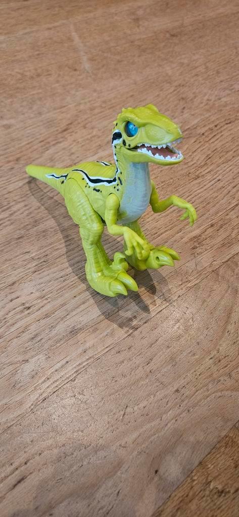 Robo alive Zuru groen en rood kleur, Kinderen en Baby's, Speelgoed | Actiefiguren, Zo goed als nieuw, Ophalen of Verzenden