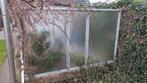 Gratis Aluminium tuinscherm met glas, Tuin en Terras, Kassen, Ophalen, Gebruikt, Kweekkas, Glas