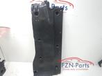 VW Tiguan 571 Bodemplaat Links, Ophalen of Verzenden, Gebruikt