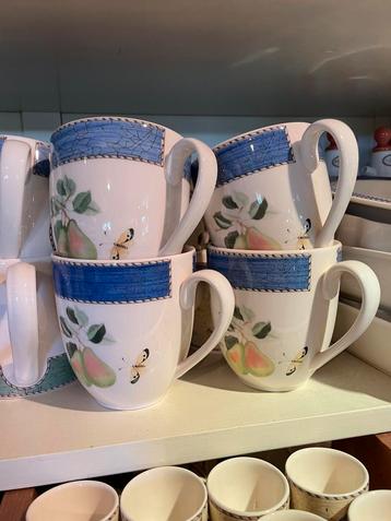 Wedgwood SARAH’S GARDEN bolle beker beschikbaar voor biedingen