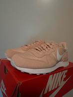 Nike Internationalist Dames schoenen - Maat 36.5 - Nieuw!!, Sportschoenen, Nike, Nieuw, Ophalen of Verzenden