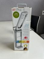 Daglicht lamp, Ophalen of Verzenden, Zo goed als nieuw