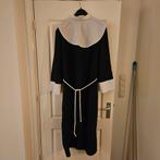 Nonnenpak, Ophalen of Verzenden, Gedragen