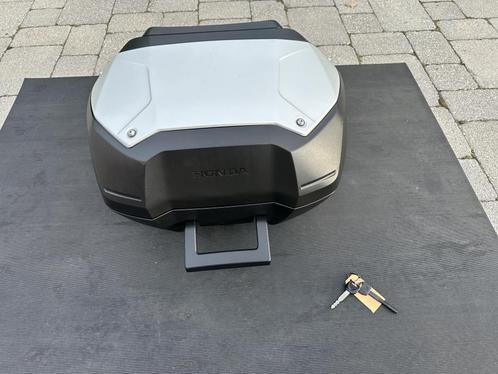 Honda X-ADV750 Smart Topkoffer top box, Motoren, Accessoires | Koffers en Tassen, Gebruikt, Ophalen