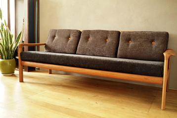 Vintage Deens design teak 3-zits bank beschikbaar voor biedingen