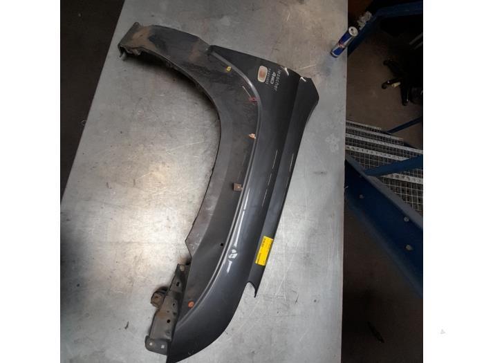 Scherm rechts-voor van een Toyota Landcruiser (1E9), Auto-onderdelen, Carrosserie en Plaatwerk, Toyota, Gebruikt, 3 maanden garantie