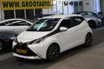 Toyota Aygo 1.0 VVT-i x-play Airco, Cruise Control, Stuurbek, Auto's, Voorwielaandrijving, Euro 5, Stof, Gebruikt